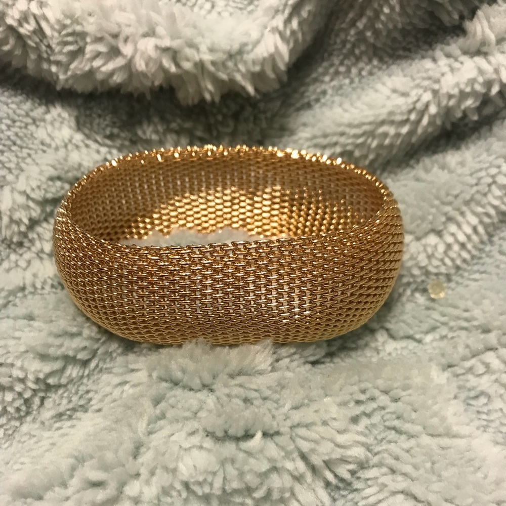 Gold tone mesh bracelet